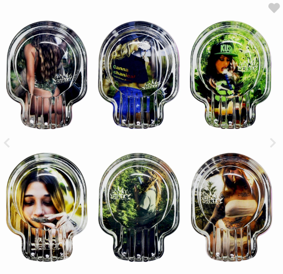 GANJA GIRLS SKULL SHAPED GLASS ASHTRAY