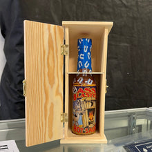 Ass Blaster Hot Sauce Dans Bécosse