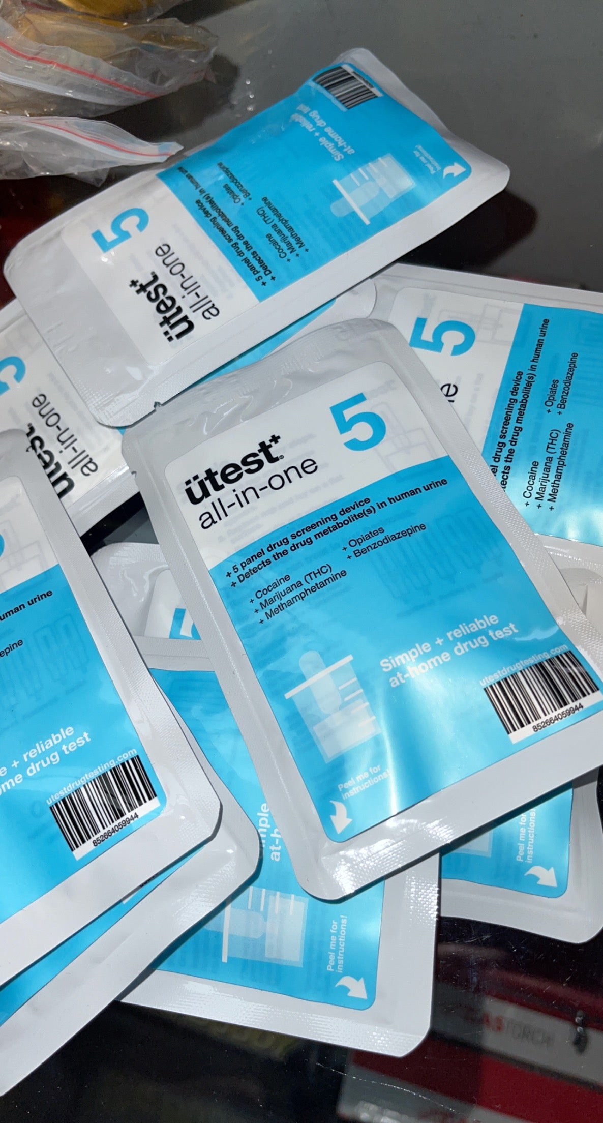 Ütest 5 panel drug screening device